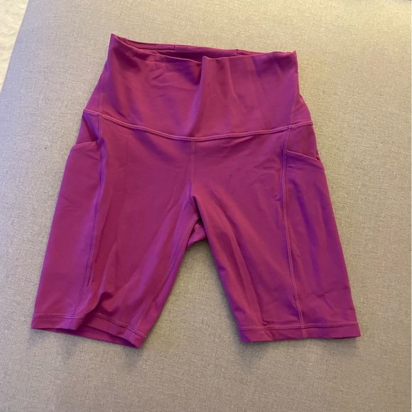 lululemon athletica Pants - Lululemon Align High Rise Short w Pockets 8 inches length sz 6 color Vivid Plum